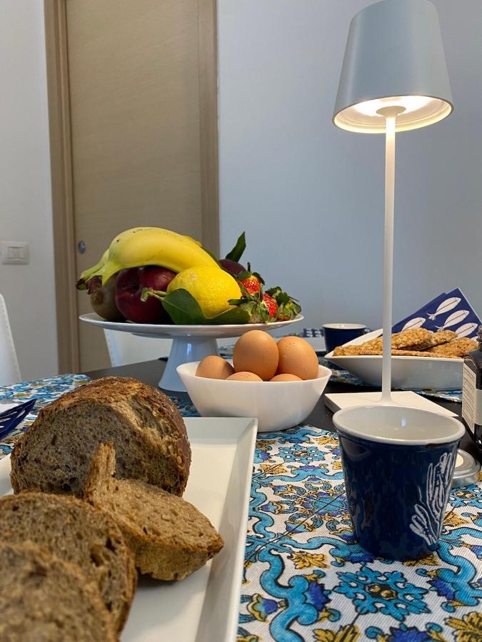 A Un Passo Dal Mare - Costa Ripagnola Villa Spiaggia di Conversano Bagian luar foto
