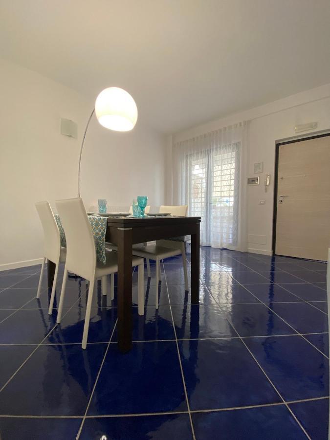 A Un Passo Dal Mare - Costa Ripagnola Villa Spiaggia di Conversano Bagian luar foto